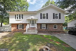 1 York Terrace, Sicklerville, NJ 08081 - Photo 2
