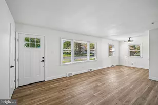 27 Temple Ave, Stratford, NJ 08084 - Photo 8