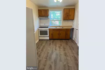 1920 46th Street #B, Pennsauken, NJ 08110 - Photo 4