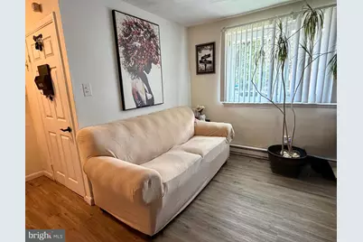 811 Lansdowne Avenue, Camden, NJ 08104 - Photo 6
