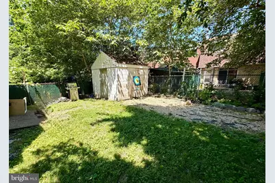 811 Lansdowne Avenue, Camden, NJ 08104 - Photo 2