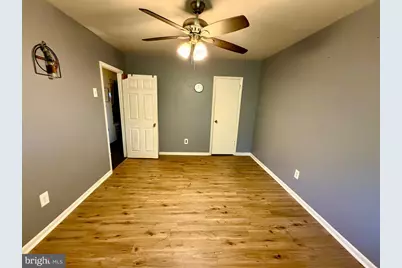 811 Lansdowne Avenue, Camden, NJ 08104 - Photo 14