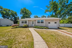 376 Cleveland Ave, Berlin, NJ 08091 - Photo 1