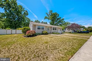 376 Cleveland Ave, Berlin, NJ 08091 - Photo 2
