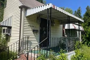 31 E 10th Ave, Runnemede, NJ 08078 - Photo 2