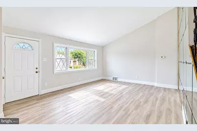 1124 Lake Shore, Camden, NJ 08104 - Photo 4