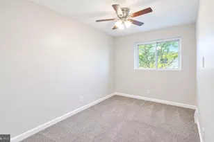 1124 Lake Shore, Camden, NJ 08104 - Photo 10