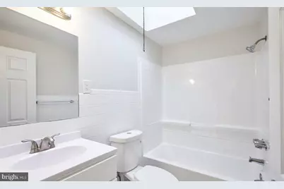 1124 Lake Shore, Camden, NJ 08104 - Photo 14