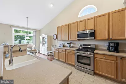 204 Hearthstone Drive, Berlin, NJ 08009 - Photo 10