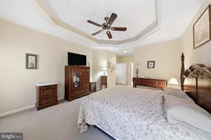 204 Hearthstone Dr, Berlin, NJ 08009 - Photo 18