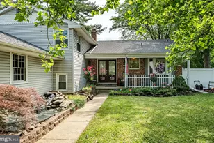 1201 Crane Dr, Cherry Hill, NJ 08003 - Photo 2