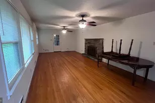 2 Warwick Rd, Stratford, NJ 08084 - Photo 4