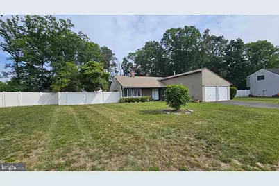 18 Edgeview Lane, Sicklerville, NJ 08081 - Photo 2