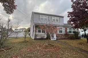 2561 Burning Tree Rd, Pennsauken, NJ 08109 - Photo 2