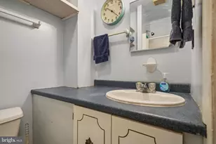 29 Trinity Pl, Barrington, NJ 08007 - Photo 12