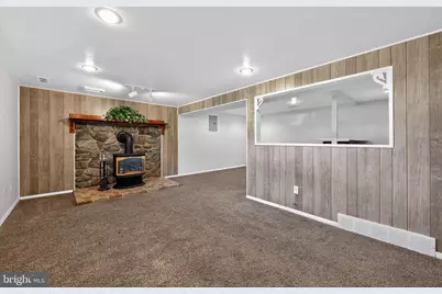 211 Hobart Drive, Clementon, NJ 08021 - Photo 18