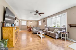 732 W 3rd Ave, Runnemede, NJ 08078 - Photo 2