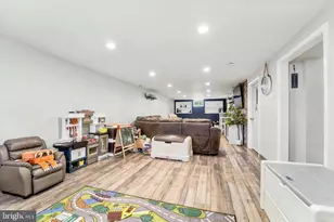 732 W 3rd Ave, Runnemede, NJ 08078 - Photo 12