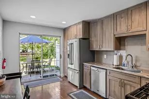 17 Greens Way, Gloucester Township, NJ 08012 - Photo 12