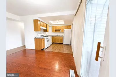 8 Vernon Court, Sicklerville, NJ 08081 - Photo 4