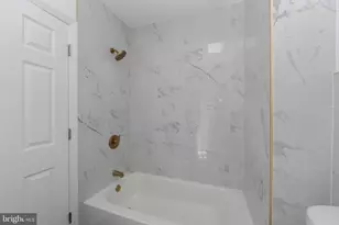 1553 Wildwood Ave, Camden, NJ 08103 - Photo 22