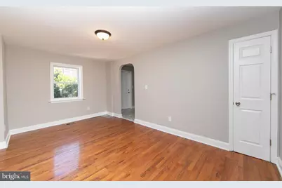 1553 Wildwood Avenue, Camden, NJ 08103 - Photo 6