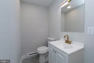 459 Mechanic St, Camden, NJ 08104 - Photo 12