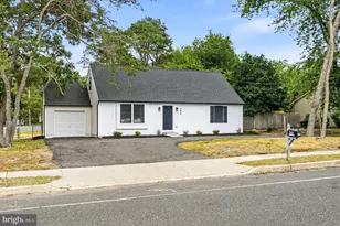 406 3rd St, Waterford Township, NJ 08004 - Photo 2