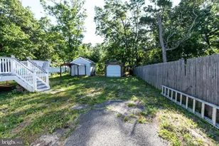 406 Oak Ave, Berlin, NJ 08091 - Photo 34