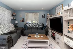 406 Oak Ave, Berlin, NJ 08091 - Photo 6