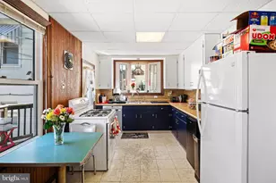 203 Albany Ave, Barrington, NJ 08007 - Photo 10