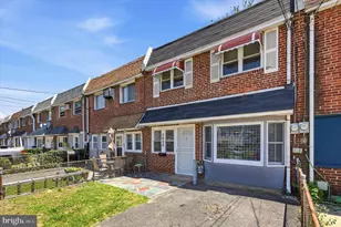 2424 Arnold St, Camden, NJ 08104 - Photo 1
