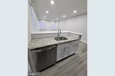300 W Kings Highway #APT A, Mount Ephraim, NJ 08059 - Photo 4