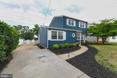 7680 Wyndam Road, Pennsauken, NJ 08109 - Photo 2