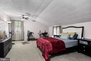 318 Hialeah Dr, Cherry Hill, NJ 08002 - Photo 24