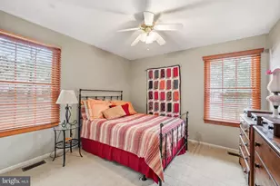 47 Tenby Chase Dr, Voorhees, NJ 08043 - Photo 18