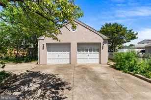 1720 W River Dr, Pennsauken, NJ 08110 - Photo 28