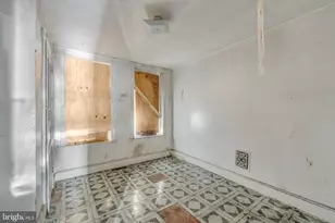 842 Elm St, Camden, NJ 08102 - Photo 16