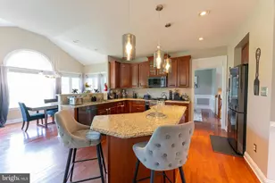653 Chews Landing Rd, Sicklerville, NJ 08081 - Photo 12