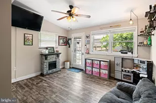 32 E Collings Ave, Collingswood, NJ 08108 - Photo 8