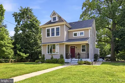 303 N Warwick Road, Magnolia, NJ 08049 - Photo 2