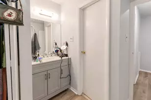 43 Buttonwood Rd, Voorhees, NJ 08043 - Photo 18