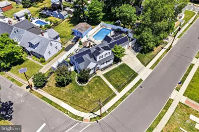 411 W Cedar Avenue, Oaklyn, NJ 08107 - Photo 2