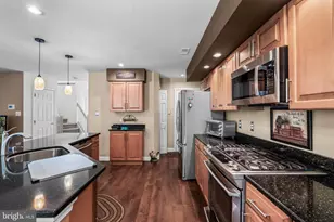 31 Smokey Run Dr, Berlin, NJ 08009 - Photo 8