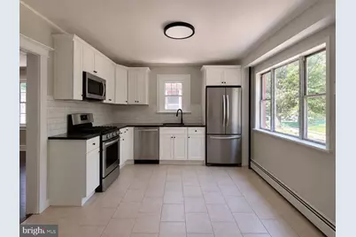 270 S 27th Street, Camden, NJ 08105 - Photo 6