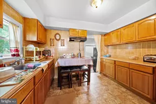 1 Page Ave, Barrington, NJ 08007 - Photo 4
