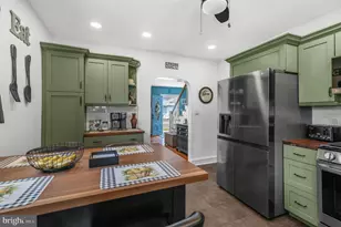 630 Charles St, Mount Ephraim, NJ 08059 - Photo 12