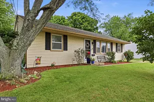 11 Warwick Rd, Stratford, NJ 08084 - Photo 2
