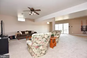 13 Waterview Dr, Sicklerville, NJ 08081 - Photo 34