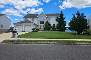13 Waterview Dr, Sicklerville, NJ 08081 - Photo 1